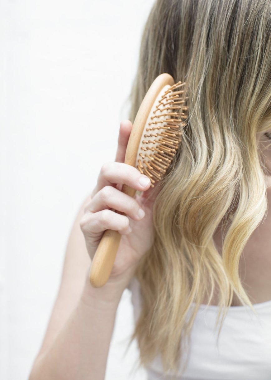 F.A.Q. // “Do I need to wash my hair before my hair appointment?”